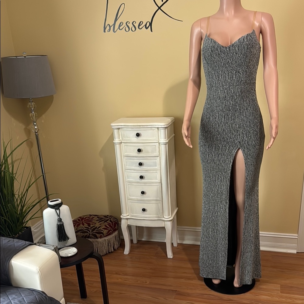 🥀Fashion Nova Gray Sequin Bodycon Maxi Dress